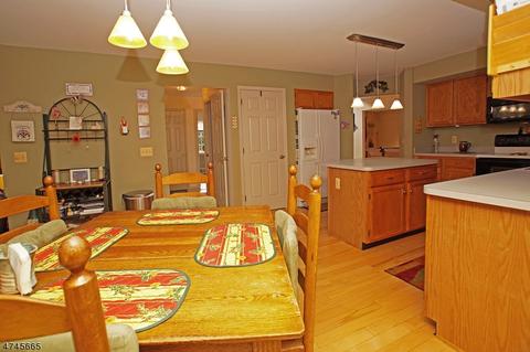 3 Cliffside Way, Andover, NJ 07821 photo 9