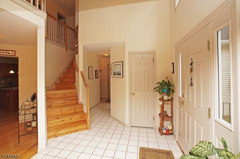 3 Cliffside Way, Andover, NJ 07821 photo 3
