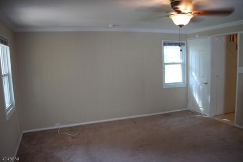 172 Thompson Ave, Dover, NJ 07801 photo 4