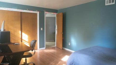 714 Warfield Rd, North Plainfield, NJ 07063 photo 10