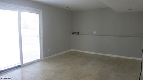 714 Warfield Rd, North Plainfield, NJ 07063 photo 11