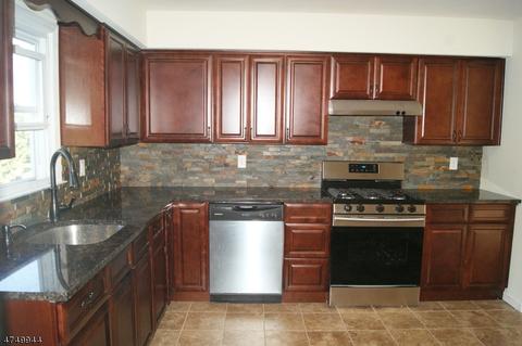 7 Devonshire Ct, Flemington, NJ 08822 photo 4