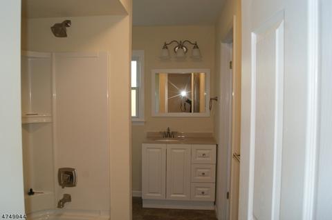 7 Devonshire Ct, Flemington, NJ 08822 photo 16