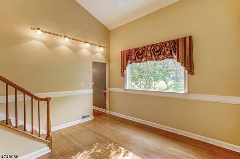 61 Fairview Dr E, Basking Ridge, NJ 07920 photo 16