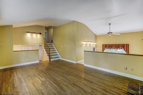 61 Fairview Dr E, Basking Ridge, NJ 07920 photo 14