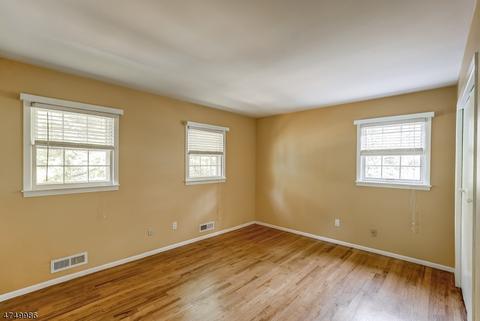 61 Fairview Dr E, Basking Ridge, NJ 07920 photo 18