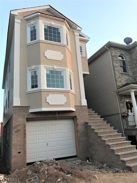 21 Davis St, Harrison, NJ 07029 photo 3