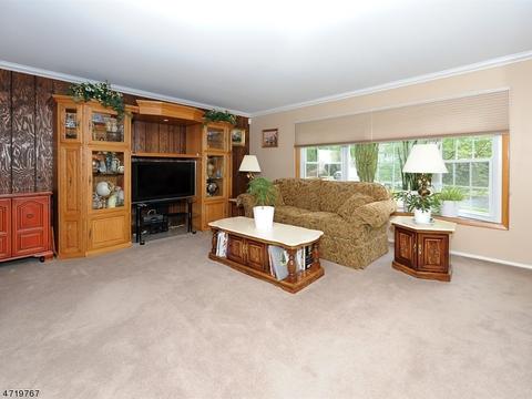 19 Teak Rd, Wayne, NJ 07470 photo 3