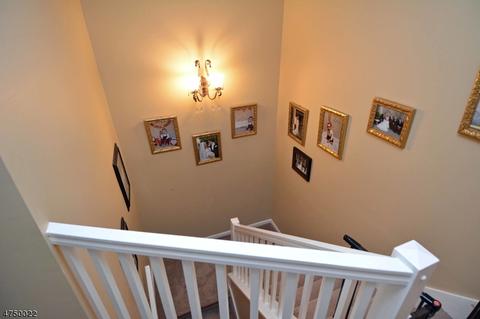 8304 Brittany Dr, Wayne, NJ 07470 photo 15