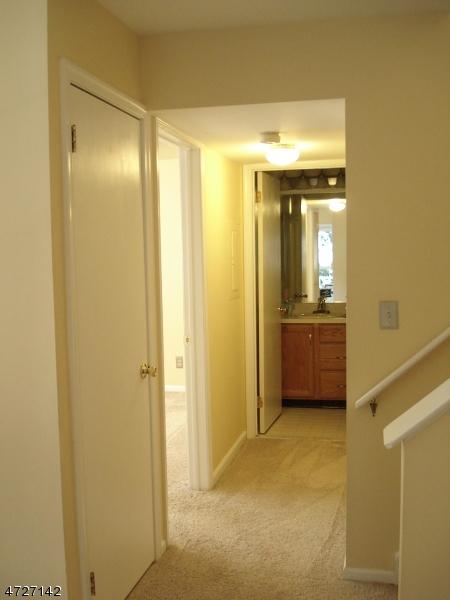 10 Pendleton Ct, Bedminster, NJ 07921 photo 17