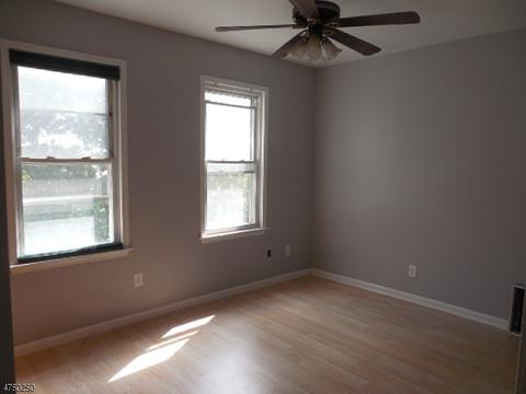 422 Devon St, Kearny, NJ 07032 photo 16