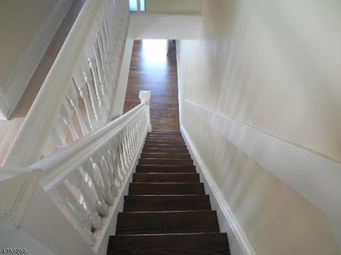 422 Devon St, Kearny, NJ 07032 photo 11