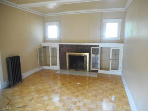 237 E 6th Ave, Roselle, NJ 07203 photo 2