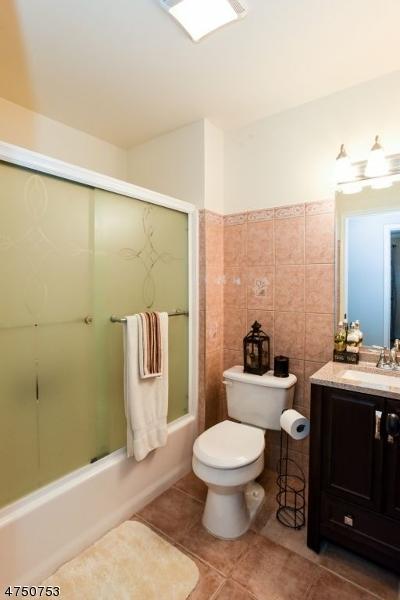 52 James St, Dover, NJ 07801 photo 18