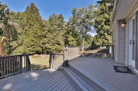 68 Deerfield Rd, Wayne, NJ 07470 photo 18