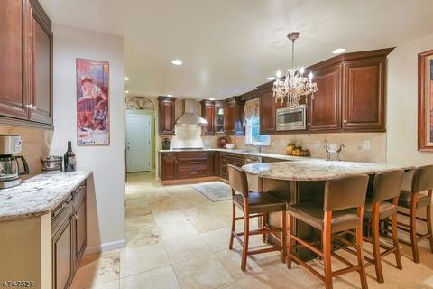 5 Allen Way, Randolph, NJ 07869 photo 9