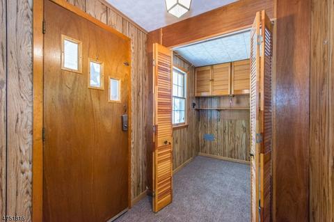 71 Bergen Ave, Wanaque Boro, NJ 07420 photo 3