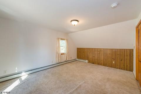 71 Bergen Ave, Wanaque Boro, NJ 07420 photo 16
