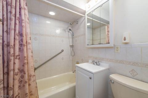 71 Bergen Ave, Wanaque Boro, NJ 07420 photo 12