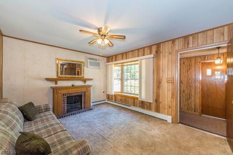 71 Bergen Ave, Wanaque Boro, NJ 07420 photo 4