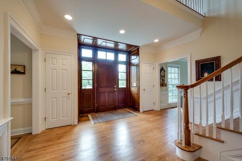 3 Windymere Ln, Mendham, NJ 07945 photo 2