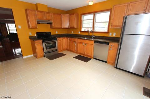 165 Union St, Hackensack, NJ 07601 photo 8