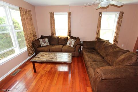165 Union St, Hackensack, NJ 07601 photo 4