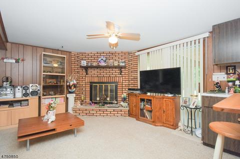 51 Colonial Rd, Wayne, NJ 07470 photo 11