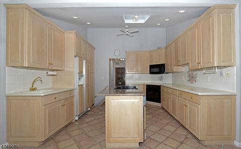 32 Veteri Pl, Wayne, NJ 07470 photo 8