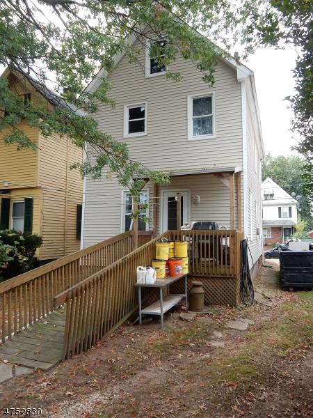 16 Stone St, North Plainfield, NJ 07060 photo 3