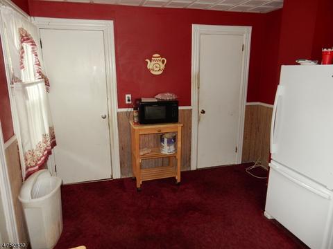 16 Stone St, North Plainfield, NJ 07060 photo 11