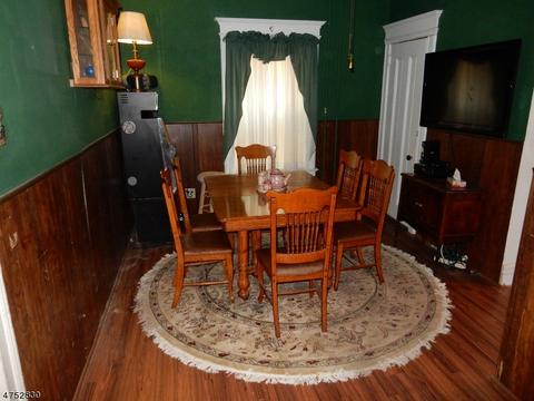 16 Stone St, North Plainfield, NJ 07060 photo 7