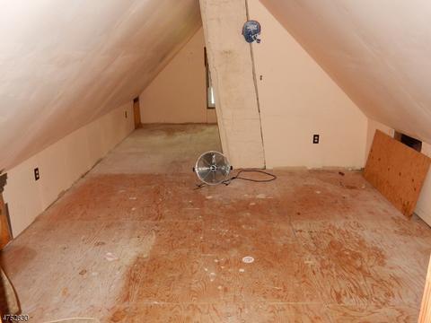 16 Stone St, North Plainfield, NJ 07060 photo 21