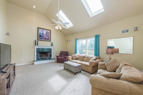 2 Noa Ct, Hackettstown, NJ 07840 photo 9