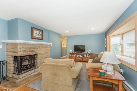 129 Elm St, Dover, NJ 07801 photo 4