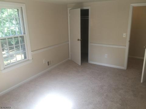 75 Bald Eagle Rd, Hackettstown, NJ 07840 photo 9