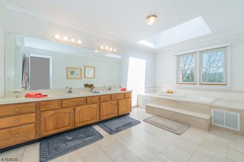 2 Kendall Ct, Mendham, NJ 07945 photo 15