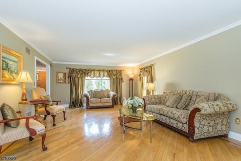 2 Kendall Ct, Mendham, NJ 07945 photo 12