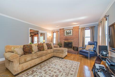 2 Kendall Ct, Mendham, NJ 07945 photo 5