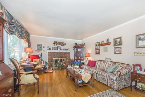 30 S Maple Ave, Springfield, NJ 07081 photo 2