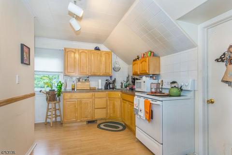 30 S Maple Ave, Springfield, NJ 07081 photo 11