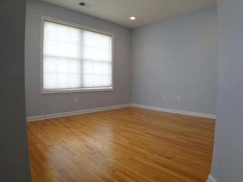 275 Levinberg Ln, Wayne, NJ 07470 photo 14