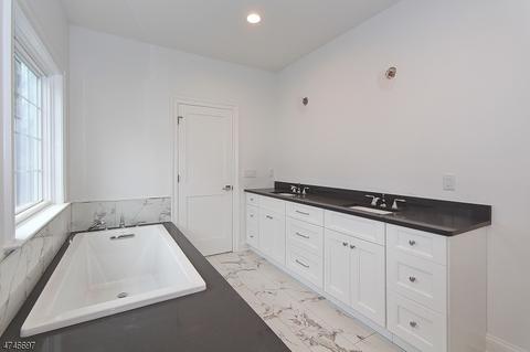 686 Springfield Ave, Summit, NJ 07901 photo 13