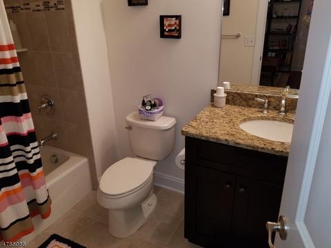 50 Parkside Dr, Haskell, NJ 07420 photo 14