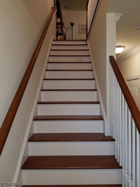 50 Parkside Dr, Haskell, NJ 07420 photo 9