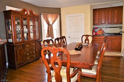 58 Brook Ave, North Plainfield, NJ 07060 photo 4