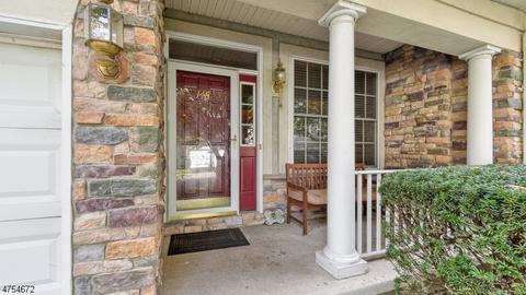 148 Levinberg Ln, Wayne, NJ 07470 photo 1