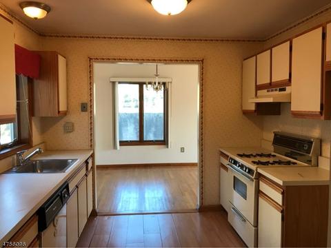 61 Eastern Way, Rutherford, NJ 07070 photo 3