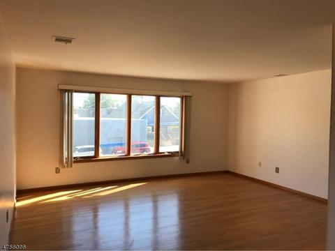 61 Eastern Way, Rutherford, NJ 07070 photo 2