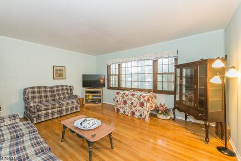 24 Joyce Dr, Roxbury Twp., NJ 07876 photo 7